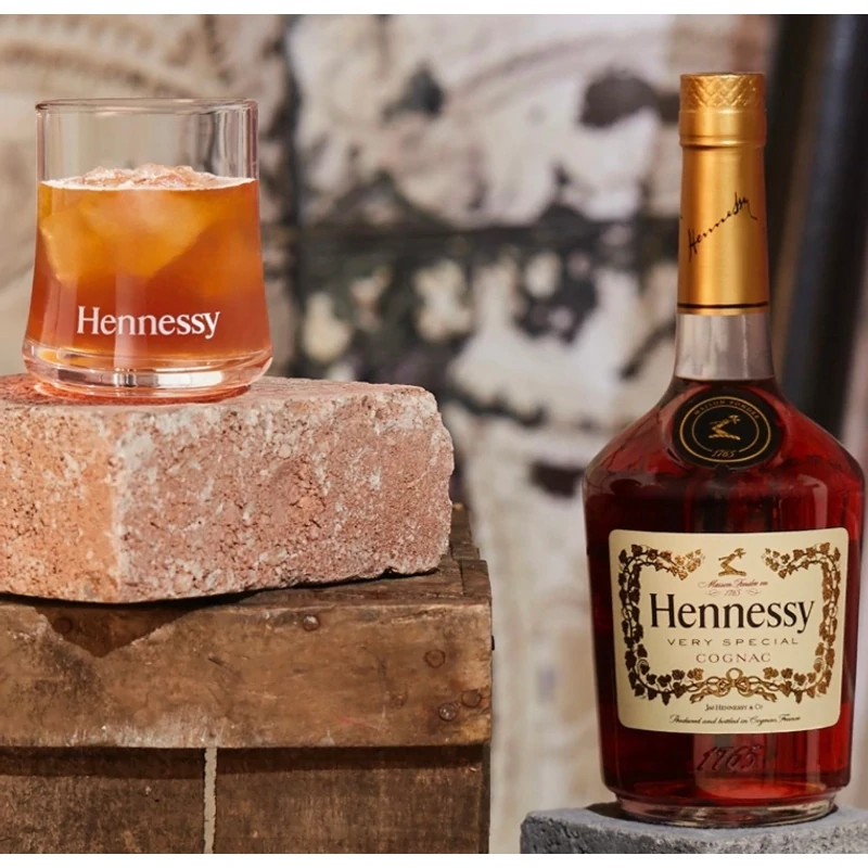 Hennessy V.S Cognac