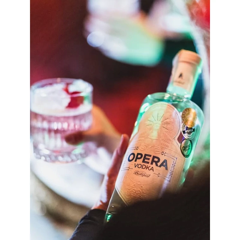 Opera Vodka 